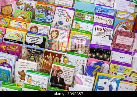 Miami Beach Florida, CVS pharmacie cartes de voeux, vente d'étalage, Banque D'Images