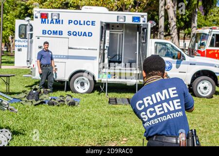 Miami Florida, exposition Bayfront Park exposition, matériel de véhicules liés à la lutte contre le terrorisme, événement du ministère de la sécurité intérieure démonstration d Banque D'Images