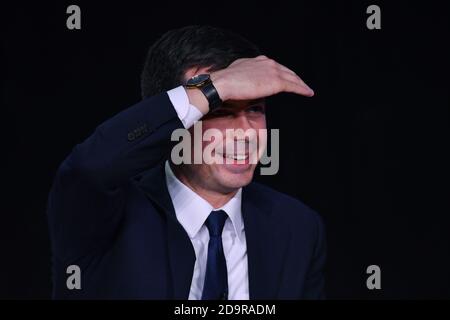 Pete Buttigieg, maire à espoir présidentiel démocratique, répond aux questions de l'auditoire lors du second Step Criminal Justice Forum au Benedict College le 26 octobre 2019 à Columbia, en Caroline du Sud. Banque D'Images