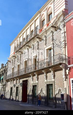 Puebla est la capitale et la plus grande ville de l'État de Puebla, au Mexique, et la deuxième plus grande ville du Mexique colonial et le plus riche diocèse catholique Banque D'Images