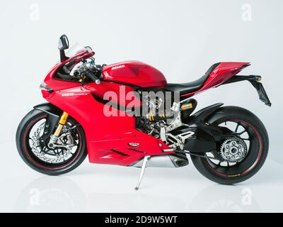 Kit de balance modèle S Tamiya Ducati 1199 Panigale Banque D'Images