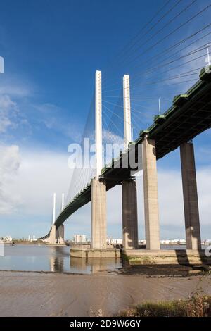 La reine Elisabeth II bridge. Dartford crossing, Londres, Kent, Angleterre, Royaume-Uni. Banque D'Images