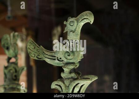 Bronzes au Musée Sanxingdui, Guanghan, près de Chengdu, Sichuan, Chine Banque D'Images