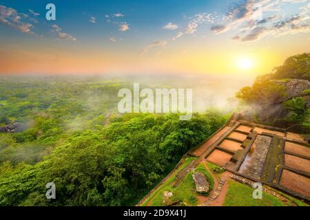 Ruines de prison le Sigiriya au Sri Lanka Banque D'Images