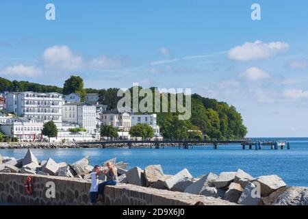 Sassnitz: hôtels Fürstenhof et Strandhotel, promenade de plage, Mole extérieure, Mer Baltique côte mecklembourgeoise, Ostsee (Mer Baltique), Ile Rügen, Mecklembourg-Poméranie-Occidentale, Germa Banque D'Images