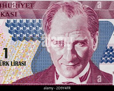 Kemal Ataturk portrait sur turc 1 lire billet macro gros plan, premier président de la Turquie, clôture de l'argent Banque D'Images