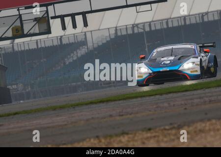 Silverstone, Royaume-Uni. 08 novembre 2020. Garage 59 Aston Martin Vantage AMR GT3 avec les pilotes Alexander West et Jonny Adam lors du championnat Intelligent Money British GT Silverstone 500 au circuit Silverstone, Silverstone, Angleterre, le 8 novembre 2020. Photo de Jurek Biegus. Utilisation éditoriale uniquement, licence requise pour une utilisation commerciale. Aucune utilisation dans les Paris, les jeux ou les publications d'un seul club/ligue/joueur. Banque D'Images