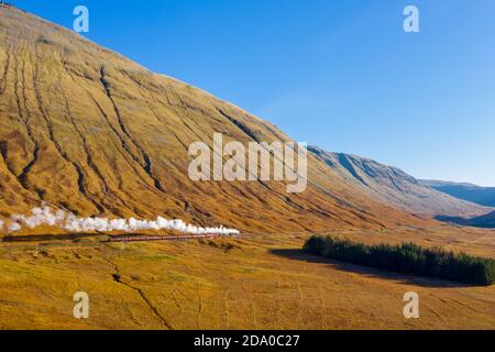 The Jacobite Steam train, West Highland Line, Écosse, Royaume-Uni Banque D'Images