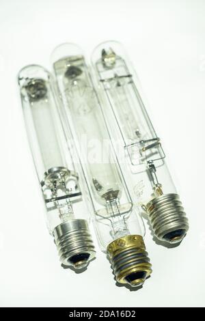 Lampes à décharge de vapeur de mercure vintage avec bouchons à vis E40 GES. Ampoules anciennes ou rétro. Rétro. Steampunk, mercure haute pression, moyenne pression Banque D'Images