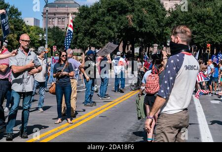 Austin, Texas, États-Unis. 7 novembre 2020. 7 novembre 2020 Austin, Texas. Soutien partagé au président et au vice-président nouvellement élus. Credit: Sandra Dahdah/ZUMA Wire/Alay Live News Banque D'Images