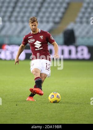 Turin, Italie. Turin 2020, Italie, Stadio Olimpico Grande Torino, 08 Nov 2020, 15 Cristian Ansaldi (Torino FC) pendant Torino FC vs FC Crotone - football italien Serie A Match - Credit: LM/Claudio Benedetto Credit: Claudio Benedetto/LPS/ZUMA Wire/Alamy Live News Banque D'Images