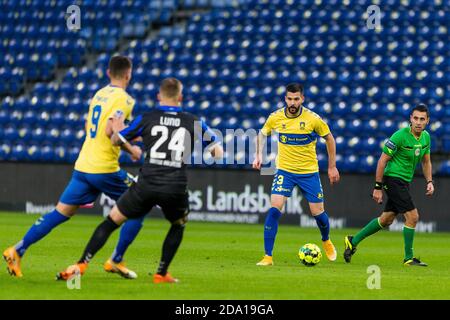 Brondby, Danemark. 08 novembre 2020. Anthony Jung (3) de Broendby SI on le voit pendant le match 3F Superliga entre Broendby IF et Odense Boldklub au stade Brondby. (Crédit photo : Gonzales photo/Alamy Live News Banque D'Images