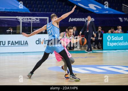 Madrid, Espagne. 08 novembre 2020. Thomas Heurtel lors de la victoire du FC Barcelone sur Movistar Estudiantes (78 - 92) en Ligue Endesa partie de saison régulière (jour 10) célébrée à Madrid (Espagne) au Centre Wizink. 8 novembre 2020. (Photo de Juan Carlos García Mate/Pacific Press) Credit: Pacific Press Media production Corp./Alay Live News Banque D'Images