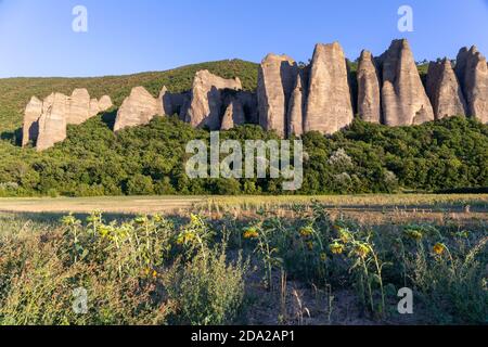 Les Mees, Alpes, France - Penitents Rocks Banque D'Images