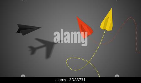 Plan papier en chute libre sur fond de tableau noir Banque D'Images