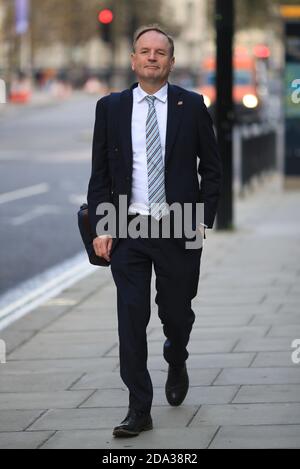 Le directeur général du NHS, Sir Simon Stevens, à Westminster, Londres. Banque D'Images