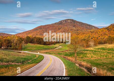 Yonah Mountain, Géorgie, États-Unis en automne. Banque D'Images