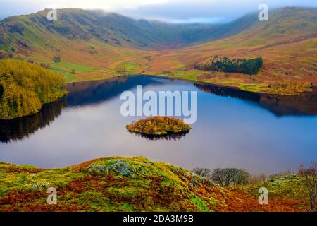 Haweswater dans le parc national de Lake District. Vue sur Riggindale en direction de High Street. Banque D'Images