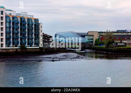 Stade Aviva et Grand Canal Docks, Dublin, République d'Irlande, Europe. Banque D'Images