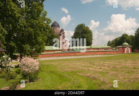 Couvent Spaso-Borodino sur le terrain de la bataille de Borodino Banque D'Images