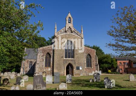 All Saints Church, Lynn du Sud, datant du XIe siècle et reconstruite au XIVe, Lynn du Roi, Norfolk, Angleterre. Banque D'Images