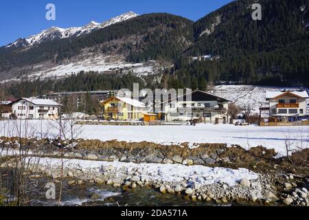 Bad Gasteian, Autriche - février 2018 : village de la station de ski alpin en hiver Banque D'Images