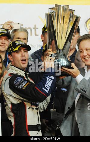 Homestead, États-Unis d'Amérique. 22 novembre 2009. HOMESTEAD, FL - NOVEMBRE 22: Jimmie Johnson apparaît remporte la Ford 400 au Homestead Miami Speedway le 22 novembre 2009 à Homestead, Floride personnes: Jimmie Johnson crédit: Storms Media Group/Alay Live News Banque D'Images