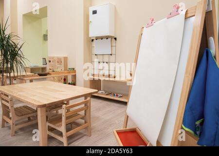 Montessori pour l'apprentissage des enfants Banque D'Images