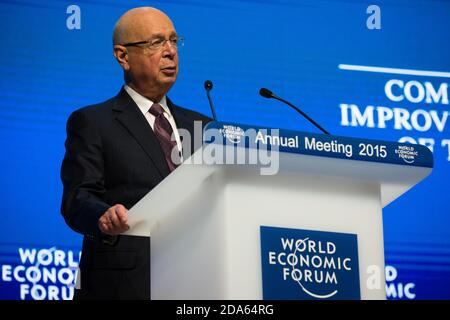 DAVOS; SUISSE - 21 janvier 2015: Klaus Schwab fondateur et Président exécutif; Forum économique mondial à Davos (Suisse) Banque D'Images