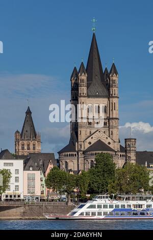 Géographie / Voyage, Allemagne, Rhénanie-du-Nord-Westphalie, Cologne, église Grand Saint-Martin au Rhin, Additional-Rights-Clearance-Info-not-available Banque D'Images