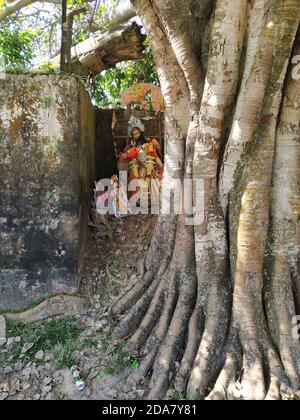 Agartala, Tripura / Inde - novembre 8 2020 : anciens idoles des dieux hindous, Laxmi Idol. Banque D'Images