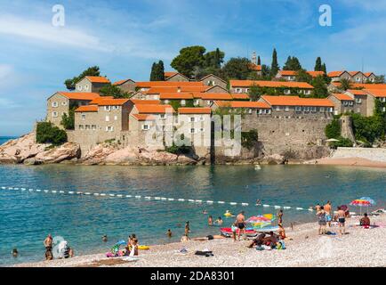 Sveti Stefan, près de Budva, Monténégro. Banque D'Images