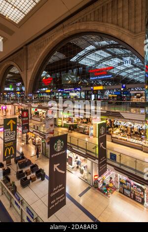 Leipzig: Leipzig Hauptbahnhof (gare centrale), centre commercial, , Saxe, Saxe, Allemagne Banque D'Images