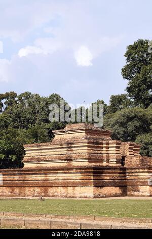 Muaro Jambi temple est un complexe de temples bouddhistes, dans Muaro Jambi Regency, province de Jambi, Sumatra, Indonésie. Il est situé à 26 kilomètres à l'est de TH Banque D'Images