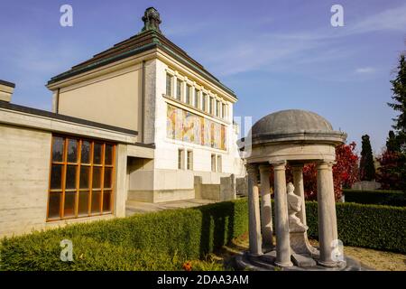 Le crématorium de la Chaux-de-Fonds est un crématorium situé dans le cimetière de Charrière à la Chaux-de-Fonds. Canton de Neuchâtel, Suisse. Banque D'Images