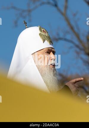 KIEV, UKRAINE - Okt 14, 2018: Primat de l'Eglise orthodoxe ukrainienne du Patriarcat de Kiev, Patriarche de Kiev et de tous les filaret Russie-Ukraine pendant la prière pour l'Ukraine sur la place Sofia, à Kiev Banque D'Images