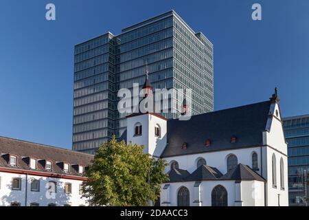 Géographie / Voyage, Allemagne, Rhénanie-du-Nord-Westphalie, Cologne, ancienne abbaye Saint-Heribert en face de Lanxe, droits-supplémentaires-autorisations-Info-non-disponible Banque D'Images