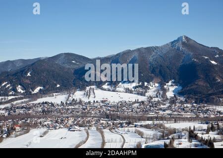 Géographie / Voyage, Allemagne, Bavière, Lenggries, vue du haut de la Brauneck à Lenggries avec G, Additional-Rights-Clearance-Info-not-available Banque D'Images