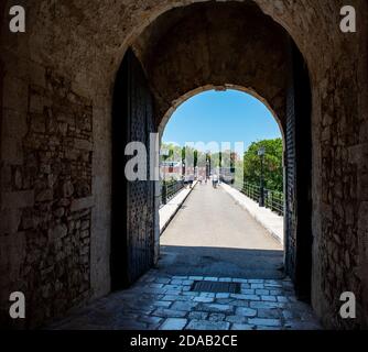 Portes d'entrée et porte de l'ancienne forteresse, Corfou, Kerkyra, Grèce Banque D'Images