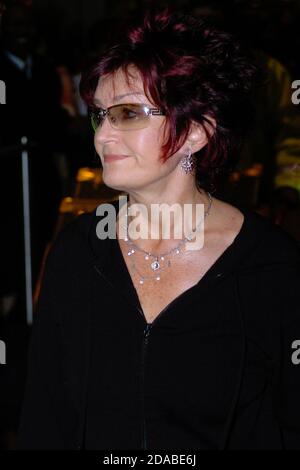 Sharon Osbourne épouse d'Ozzy Osbourne arrivant à Londres Heathrow Aéroport Banque D'Images