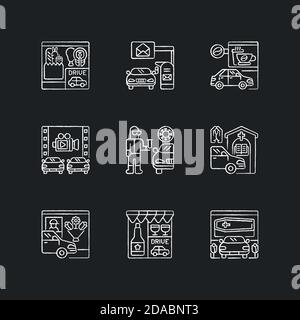 Les icônes blanches de la chaîne de services Drive In apparaissent sur fond noir Illustration de Vecteur