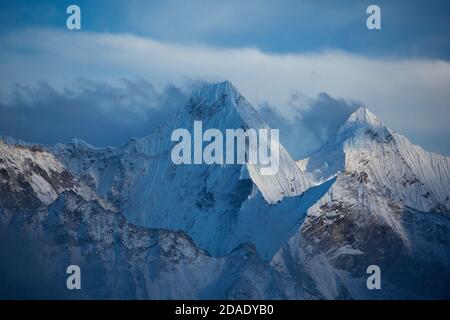 Géographie / Voyage, Népal, Solo Khumbu, Hinku Himal, Kang Taiga massif, droits-supplémentaires-décharge-Info-non-disponible Banque D'Images