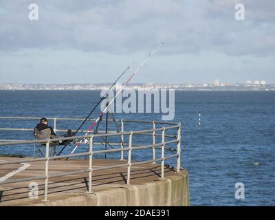 Sheerness, Kent, Royaume-Uni. 12 novembre 2020. Météo au Royaume-Uni : une matinée ensoleillée à Sheerness, dans le Kent. Crédit : James Bell/Alay Live News Banque D'Images