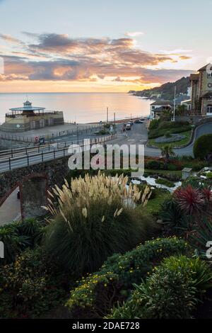 Jardins Ventnor Cascade au coucher du soleil, île de Wight Banque D'Images