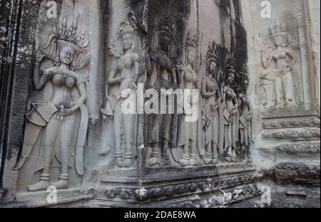 Sculpture de grès APSARA à Angkor Wat, Siem Reap, Cambodge Banque D'Images