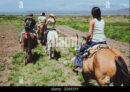 Équitation dans la montagne de Mendoza Banque D'Images