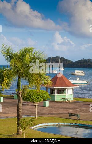 République dominicaine, péninsule orientale de Samana, Semana, café en bois sur le port Banque D'Images