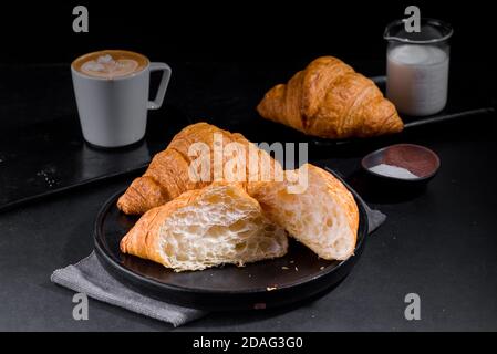 croissants cuits au four Banque D'Images