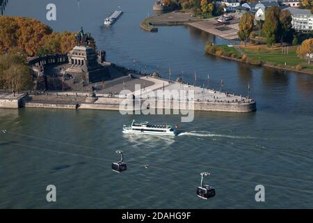 Géographie / Voyage, Allemagne, Rhénanie-Palatinat, Koblenz, vue de la forteresse Ehrenbreitstein à, droits-supplémentaires-dégagement-Info-non-disponible Banque D'Images