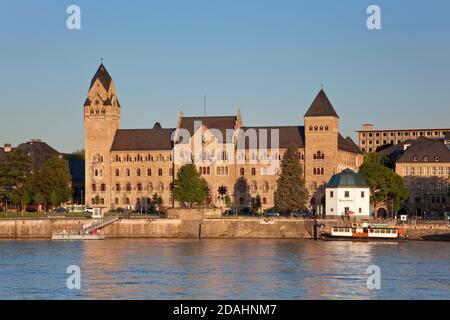 Géographie / Voyage, Allemagne, Rhénanie-Palatinat, Koblenz, vue sur le Rhin vers Konrad-Adenauer-, Additional-Rights-Clearance-Info-non-disponible Banque D'Images